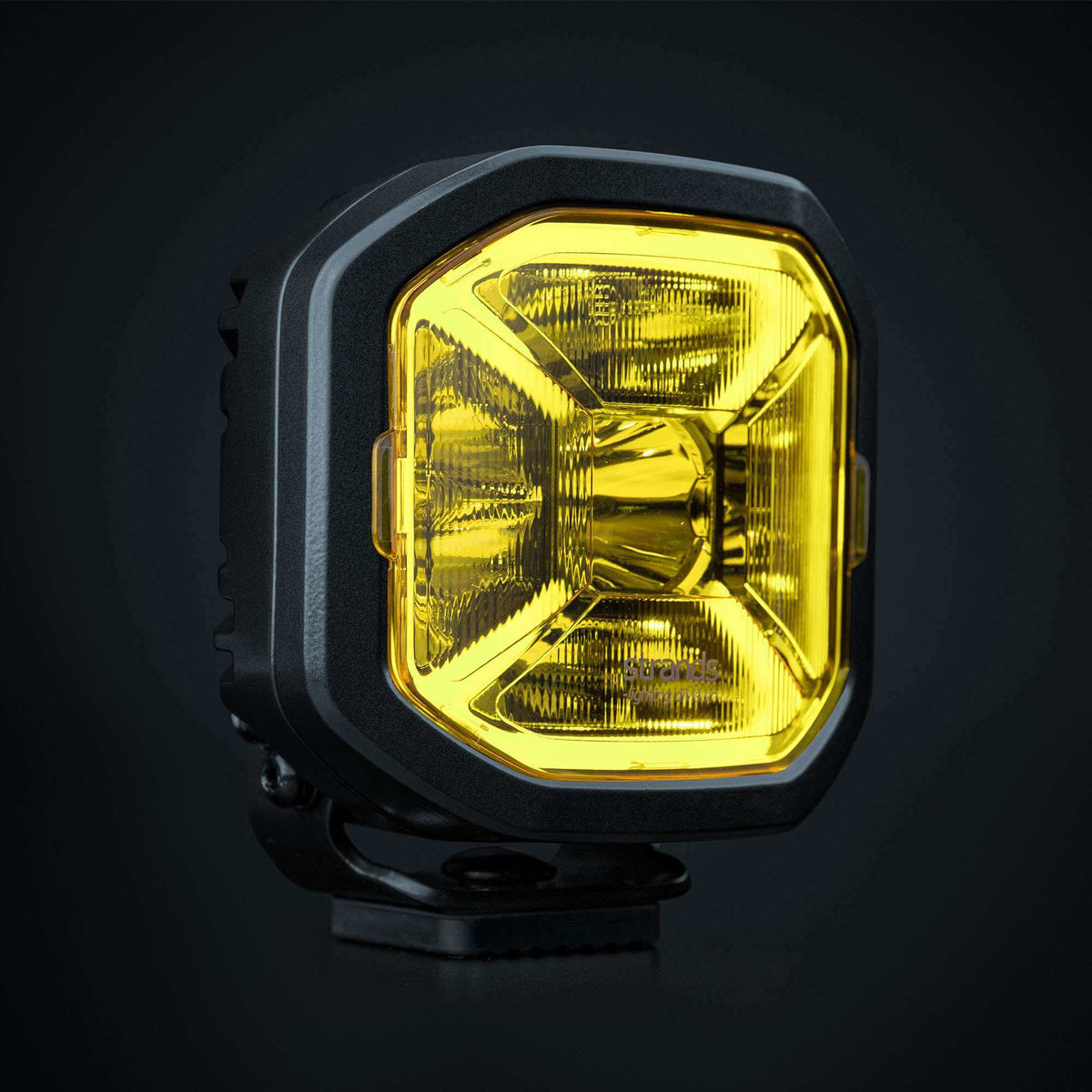 Strands SIBERIA X COVER LENS YELLOW FLOOD 4″
